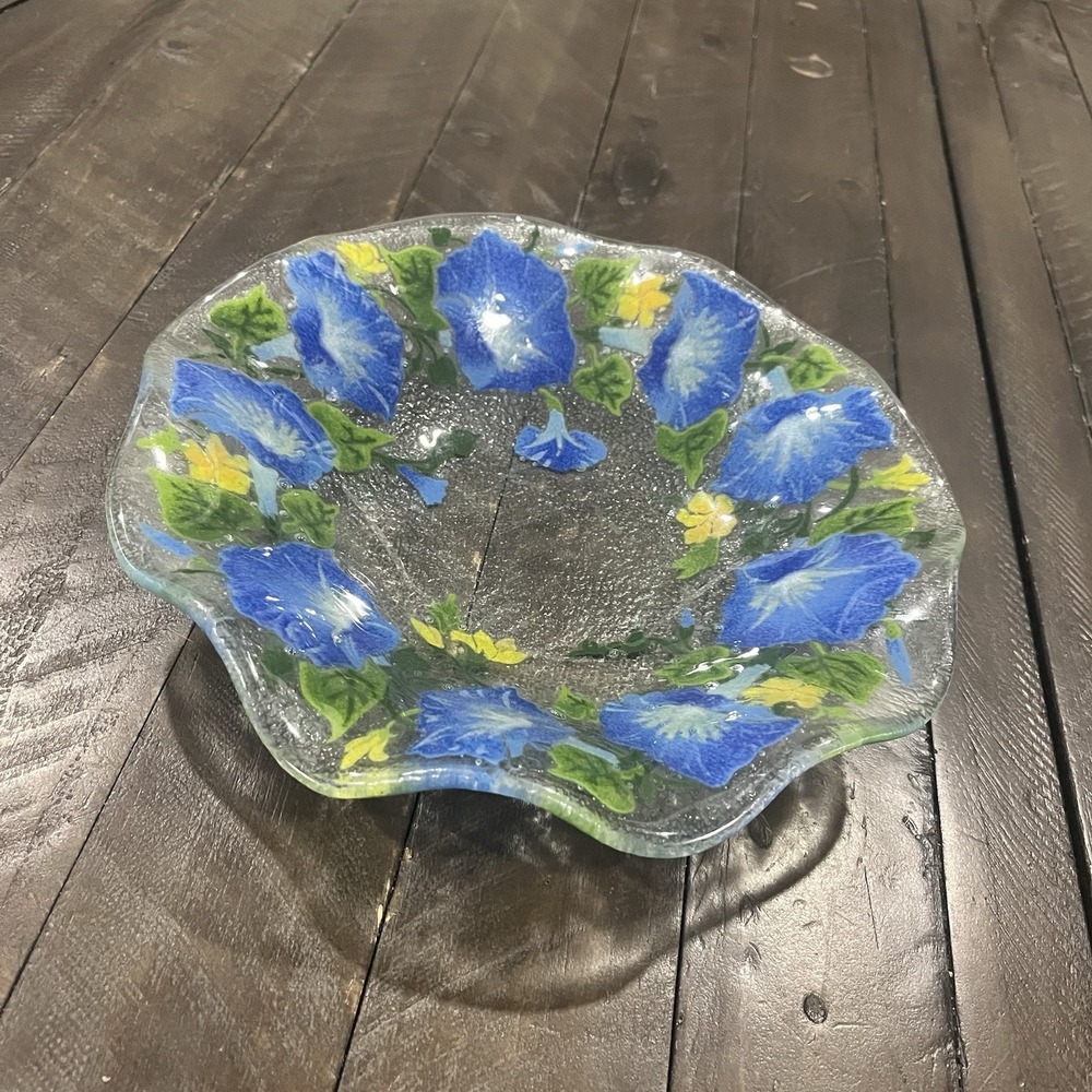 Vtg Peggy Karr Fused Glass Morning Glories Bowl 10" Blue Flowers Floral Ruffled‎